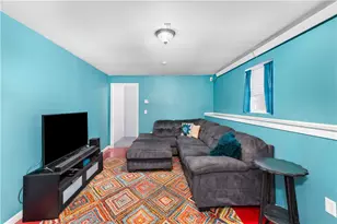 546 River Rd, Lincoln, RI 02865 - Photo 21