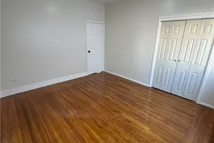 7 Kepler St, Providence, RI 02908 - Photo 3