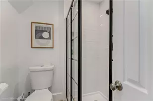 12 Cranston Ave, Newport, RI 02840 - Photo 19