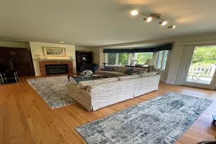 15 Hammersmith Rd, Newport, RI 02840 - Photo 3