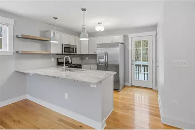 12 Park Avenue #13, Narragansett, RI 02882 - Photo 7