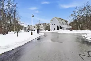 12 Park Ave, Narragansett, RI 02882 - Photo 39