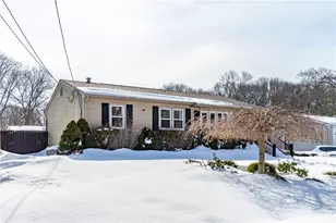 152 Almy St, Warwick, RI 02886 - Photo 3