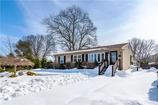 152 Almy St, Warwick, RI 02886 - Photo 1