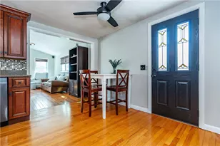 152 Almy St, Warwick, RI 02886 - Photo 9