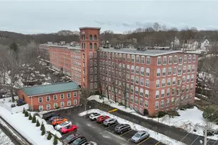 2 School St, Lincoln, RI 02865 - Photo 39