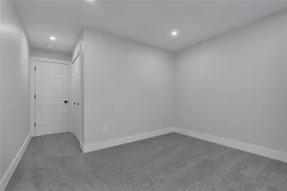 79 Suburban Parkway, Warwick, RI 02889 - Photo 15