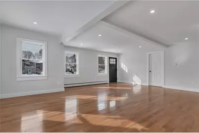 79 Suburban Parkway, Warwick, RI 02889 - Photo 5