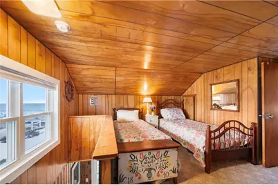 28 Glenwood Avenue, Narragansett, RI 02882 - Photo 23