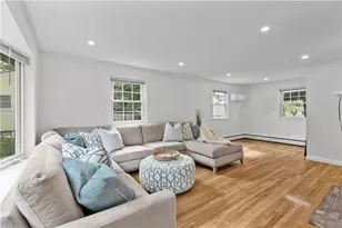 12 Granada Terrace, Middletown, RI 02842 - Photo 3