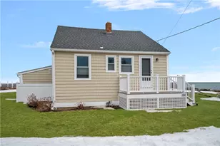 28 Glenwood Ave, Narragansett, RI 02882 - Photo 25