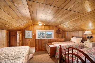 28 Glenwood Avenue, Narragansett, RI 02882 - Photo 21