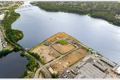 34 East Point Drive #3, East Providence, RI 02916 - Photo 3