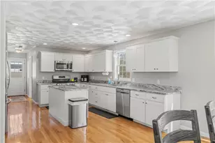 100 Franklin Rd, Scituate, RI 02825 - Photo 15