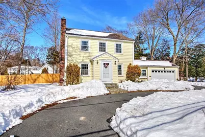 1 Massasoit Avenue, Barrington, RI 02806 - Photo 1