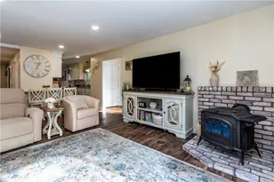 255 Seabreeze Dr, North Kingstown, RI 02852 - Photo 19