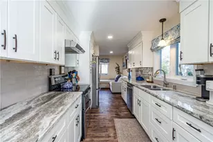 255 Seabreeze Dr, North Kingstown, RI 02852 - Photo 13