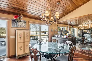 585 Meadow View Ave, Warwick, RI 02889 - Photo 17