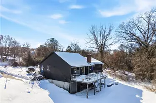 585 Meadow View Ave, Warwick, RI 02889 - Photo 5