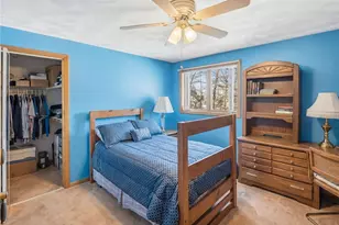 585 Meadow View Ave, Warwick, RI 02889 - Photo 23