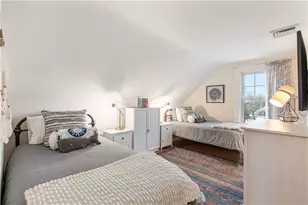 21 Bedlow Ave, Newport, RI 02840 - Photo 23