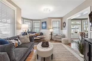 21 Bedlow Ave, Newport, RI 02840 - Photo 5