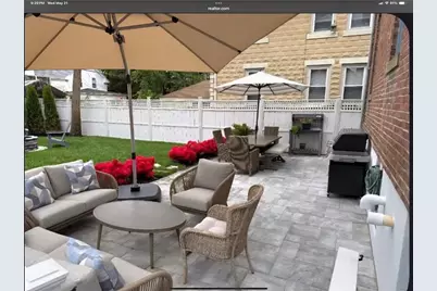 21 Bedlow Avenue, Newport, RI 02840 - Photo 33