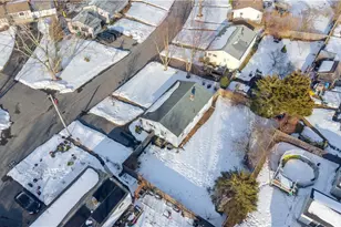 28 Hoyt St, Warwick, RI 02886 - Photo 25