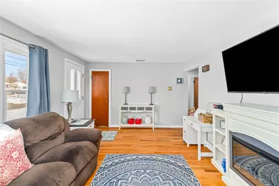 28 Hoyt Street, Warwick, RI 02886 - Photo 9