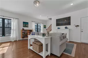 17 Wuddall Ave, Warwick, RI 02889 - Photo 9