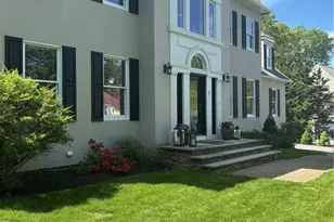 7 Thornewood Dr, Lincoln, RI 02865 - Photo 3