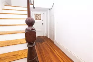 191 Power St, Providence, RI 02906 - Photo 9
