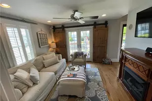 40 Keeher Ave, Newport, RI 02840 - Photo 9