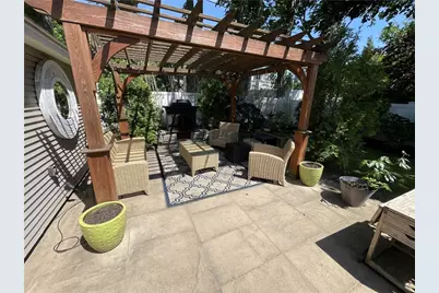 40 Keeher Avenue, Newport, RI 02840 - Photo 23