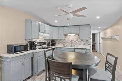 301 Bulgarmarsh Road, Tiverton, RI 02878 - Photo 9