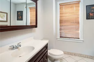 498 Broadway Ave, Providence, RI 02909 - Photo 11