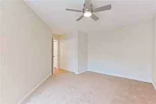 816 Williamsbug Circle, Warwick, RI 02886 - Photo 27