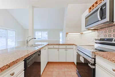 816 Williamsbug Circle #816, Warwick, RI 02886 - Photo 21