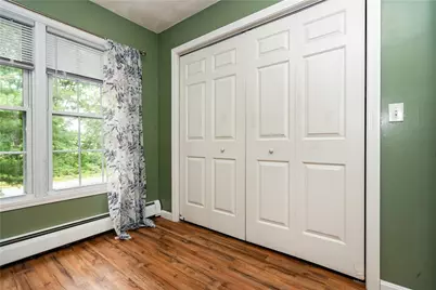 195 Oakland Beach Avenue, Warwick, RI 02889 - Photo 27