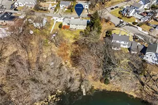 420 Auburn St, Cranston, RI 02910 - Photo 37