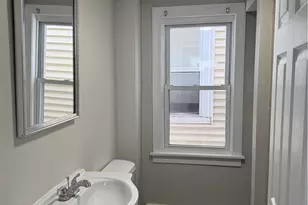 51 Trenton St, Providence, RI 02906 - Photo 5