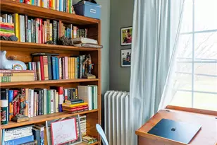 36 Vernon Ave, Newport, RI 02840 - Photo 15