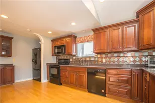 161 Narragansett Blvd, Portsmouth, RI 02871 - Photo 7