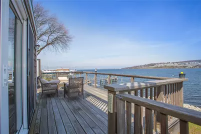 161 Narragansett Boulevard, Portsmouth, RI 02871 - Photo 3