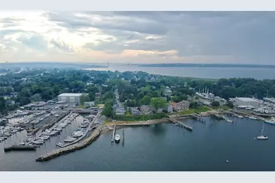 161 Narragansett Boulevard, Portsmouth, RI 02871 - Photo 1