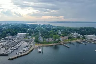 161 Narragansett Blvd, Portsmouth, RI 02871 - Photo 1