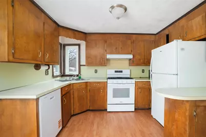 247 Asylum Road, Warwick, RI 02886 - Photo 5