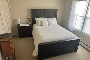 36 Bleachery Ct, Warwick, RI 02886 - Photo 9