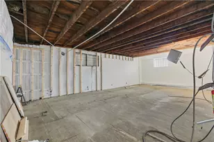 42 Main Rd, Tiverton, RI 02878 - Photo 21