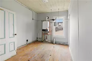 42 Main Rd, Tiverton, RI 02878 - Photo 13